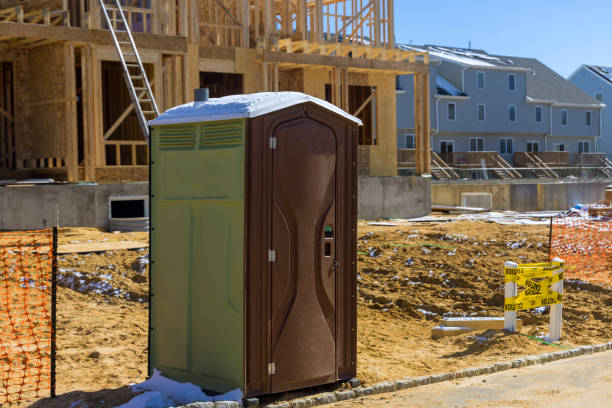 Best Porta potty delivery and setup  in Ashville, OH